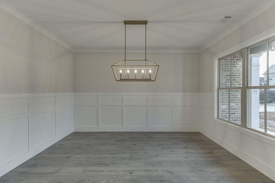 Spacious, unfurnished interior of a new home in , Jefferson (Image 15).