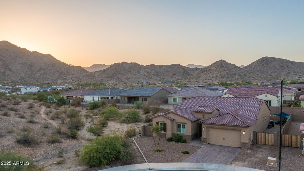 2) FRONT AERIAL 2) FRONT AERIAL