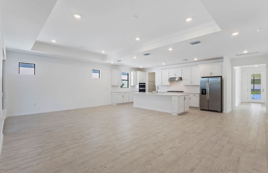 Spacious, unfurnished interior of a new home in Terreno, Naples (Image 12). Spacious, unfurnished interior of a new home in Terreno, Naples (Image 12).