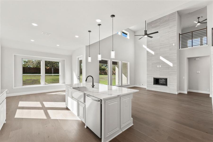 Furnished interior view inside a new home in Crystal Lake Estates, Red Oak (Image 9). Furnished interior view inside a new home in Crystal Lake Estates, Red Oak (Image 9).