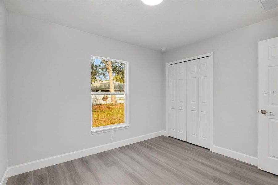 Spacious, unfurnished interior of a new home in , Dunnellon (Image 39).