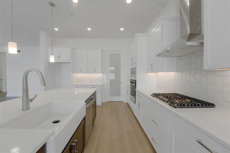 Furnished interior view inside a new home in Palms at Windermere, Windermere (Image 7).