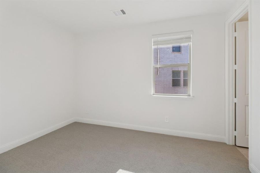 Spacious, unfurnished interior of a new home in Ashford Park - Texana Series, Corinth (Image 26).