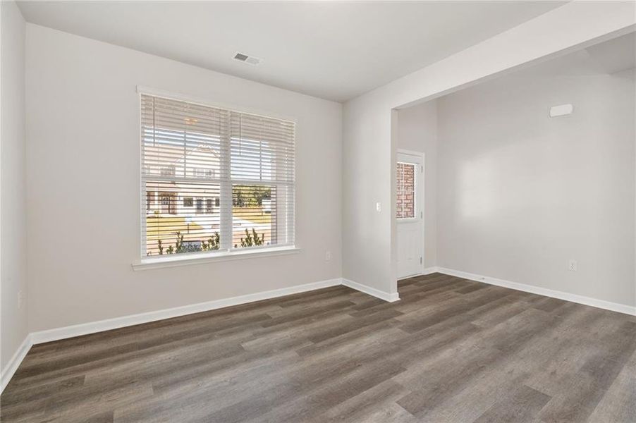Spacious, unfurnished interior of a new home in The Brooke at Rivertown, South Fulton (Image 23).