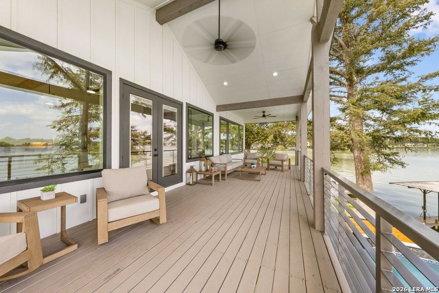 Exterior details and patio area of a home in , McQueeney (Image 29).