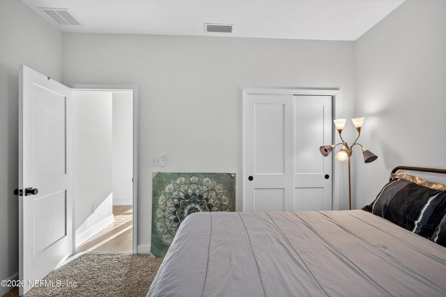 Furnished interior view inside a new home in , Middleburg (Image 18).