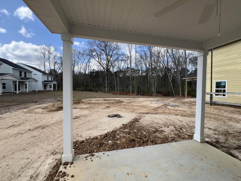 Exterior details and patio area of a home in Central Creek, Goose Creek (Image 3).
