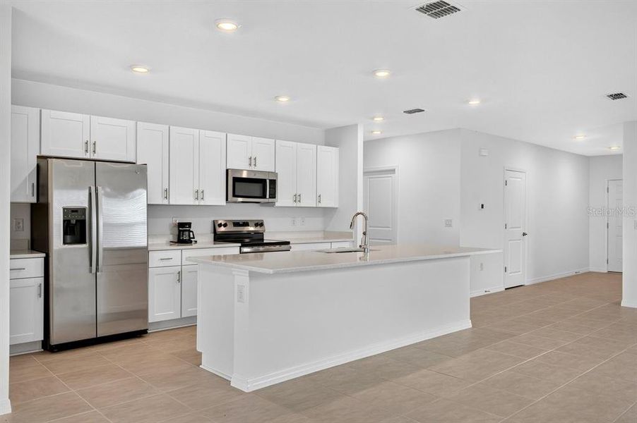 Furnished interior view inside a new home in Riverfront, Edgewater (Image 14). Furnished interior view inside a new home in Riverfront, Edgewater (Image 14).