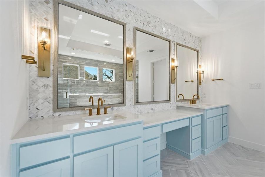 Furnished interior view inside a new home in Saddle Star Estates, Rockwall (Image 7). Furnished interior view inside a new home in Saddle Star Estates, Rockwall (Image 7).