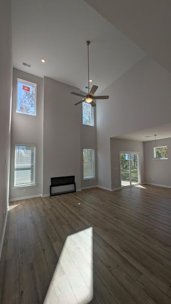 Spacious, unfurnished interior of a new home in Parker's Preserve, Ridgeville (Image 16).