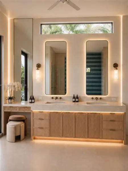 Furnished interior view inside a new home in , Pinecrest (Image 4).