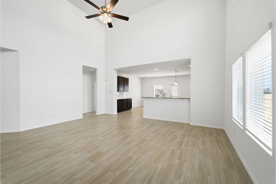 Spacious, unfurnished interior of a new home in Briarwood, Elgin (Image 54).