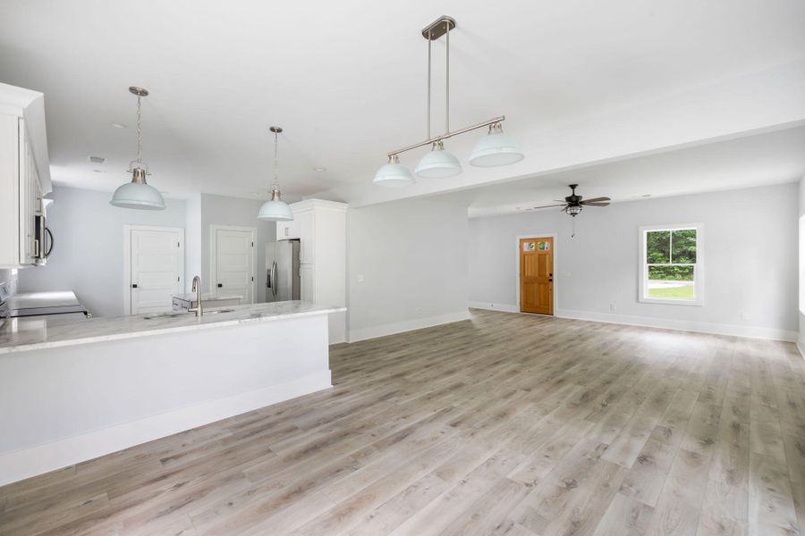 Spacious, unfurnished interior of a new home in , Johns Island (Image 24).