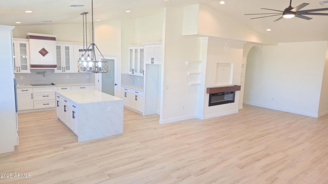 20251206_121128 20251206_121128