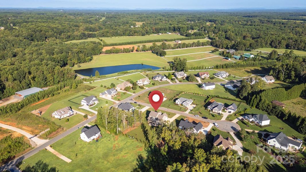 Image 40 of a home in .