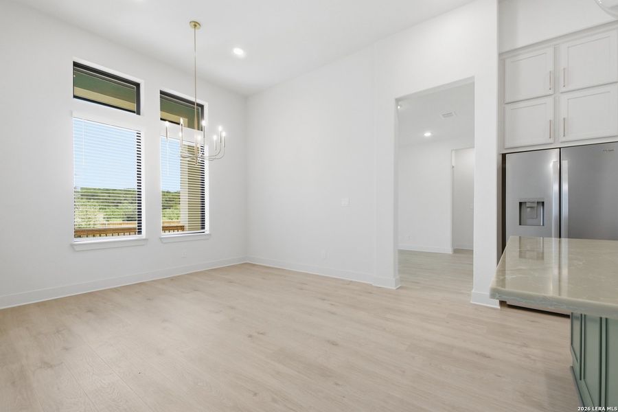 Spacious, unfurnished interior of a new home in Shavano Highlands, San Antonio (Image 39). Spacious, unfurnished interior of a new home in Shavano Highlands, San Antonio (Image 39).