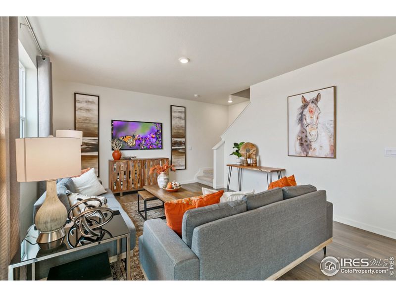 Furnished interior view inside a new home in Settlers Crossing, Commerce City (Image 31).