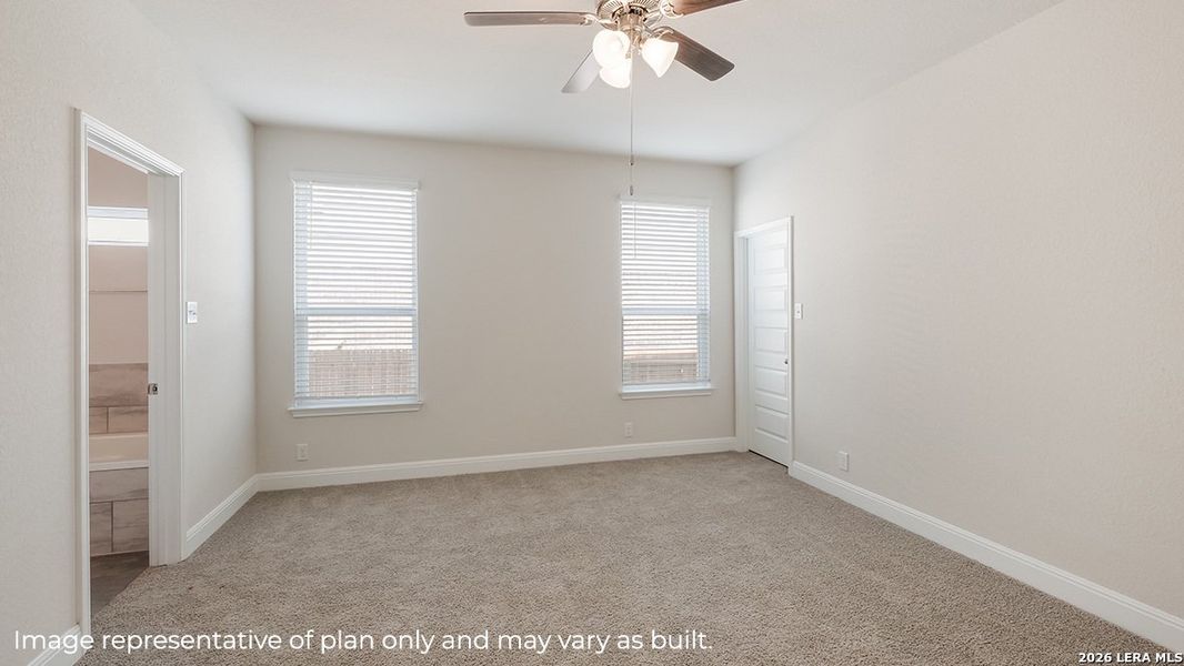 Spacious, unfurnished interior of a new home in Veranda, San Antonio (Image 21).