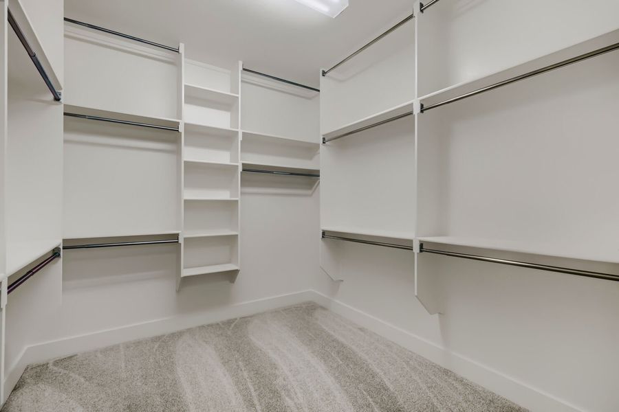 4407 Windy - Primary Closet 4407 Windy - Primary Closet