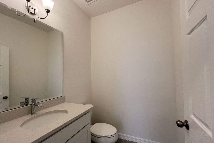Furnished interior view inside a new home in Trinity Lakes, Groveland (Image 10).