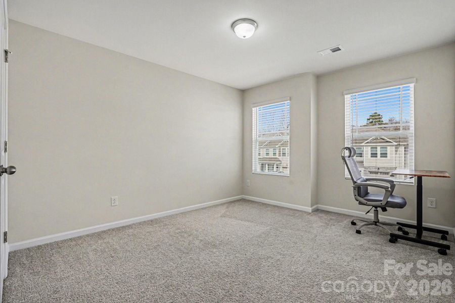 Spacious, unfurnished interior of a new home in Northfield Crossing, Charlotte (Image 23).