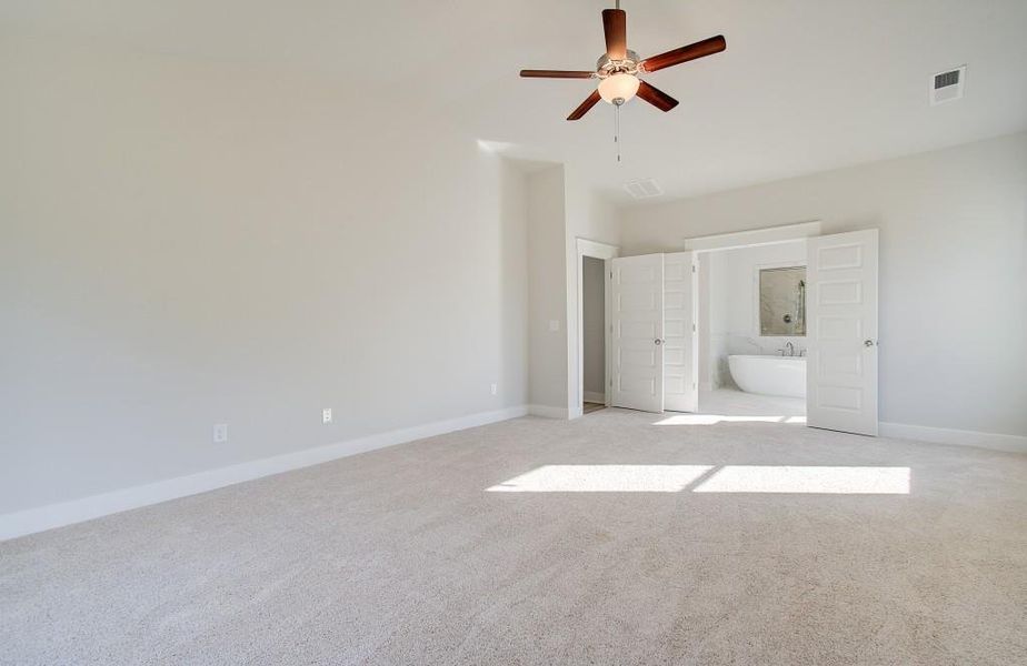 Spacious, unfurnished interior of a new home in Saddleridge, Senoia (Image 21).