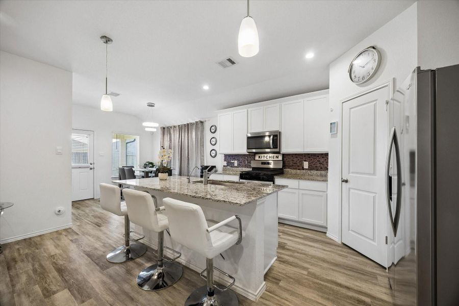 Furnished interior view inside a new home in Tamarron, Fulshear (Image 15).
