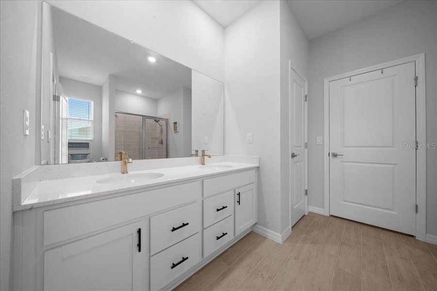 Furnished interior view inside a new home in Ocala, Ocala (Image 46).