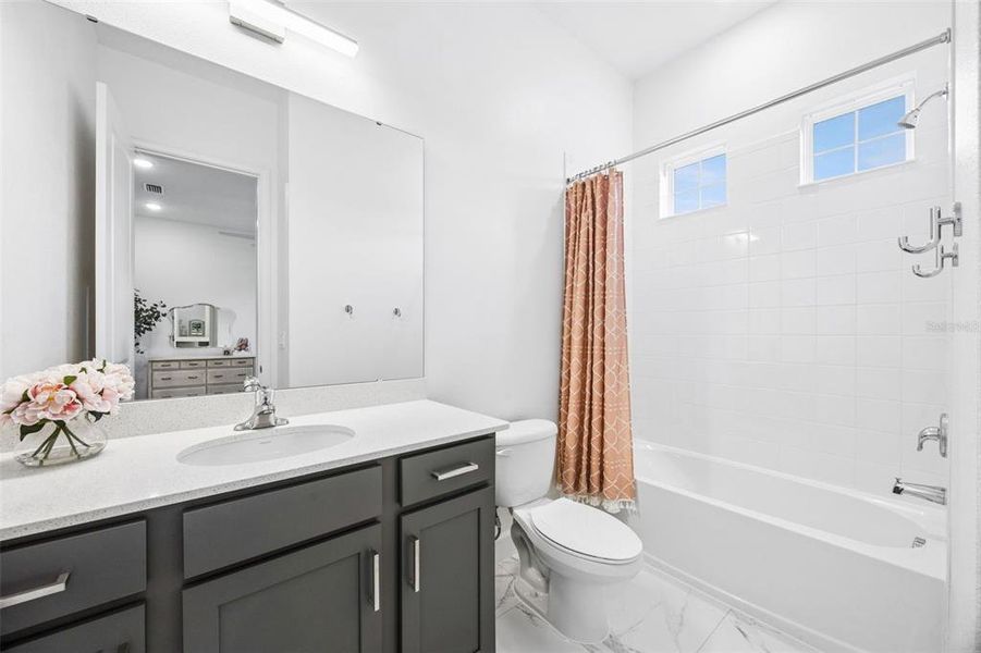 Furnished interior view inside a new home in , Winter Garden (Image 44).
