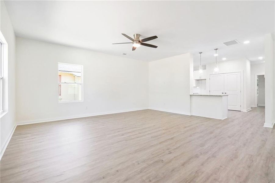 Spacious, unfurnished interior of a new home in , Cedartown (Image 21).