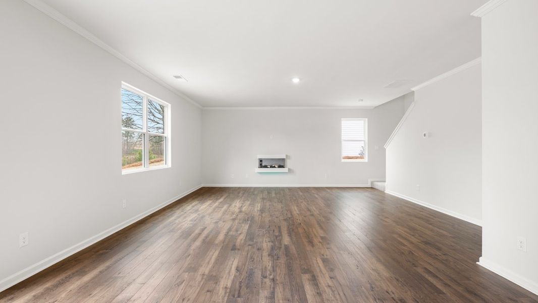 Representative unfurnished interior of a home built from the Hanover by D.R. Horton in Thompson Ridge, Dallas (Image 14).