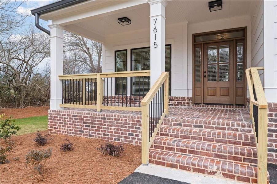 Exterior details and patio area of a home in , Dawsonville (Image 30).