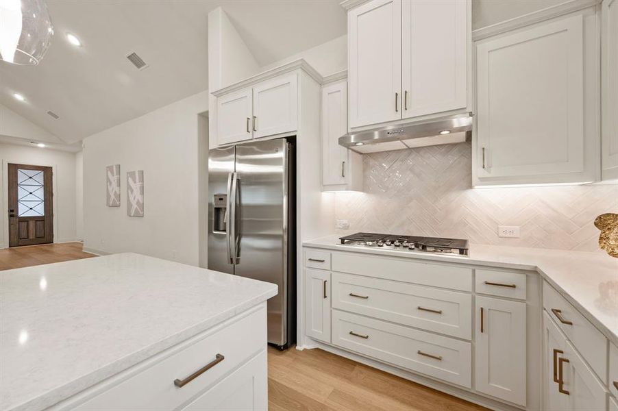 Furnished interior view inside a new home in Elements at Viridian - Garden Series, Arlington (Image 11).
