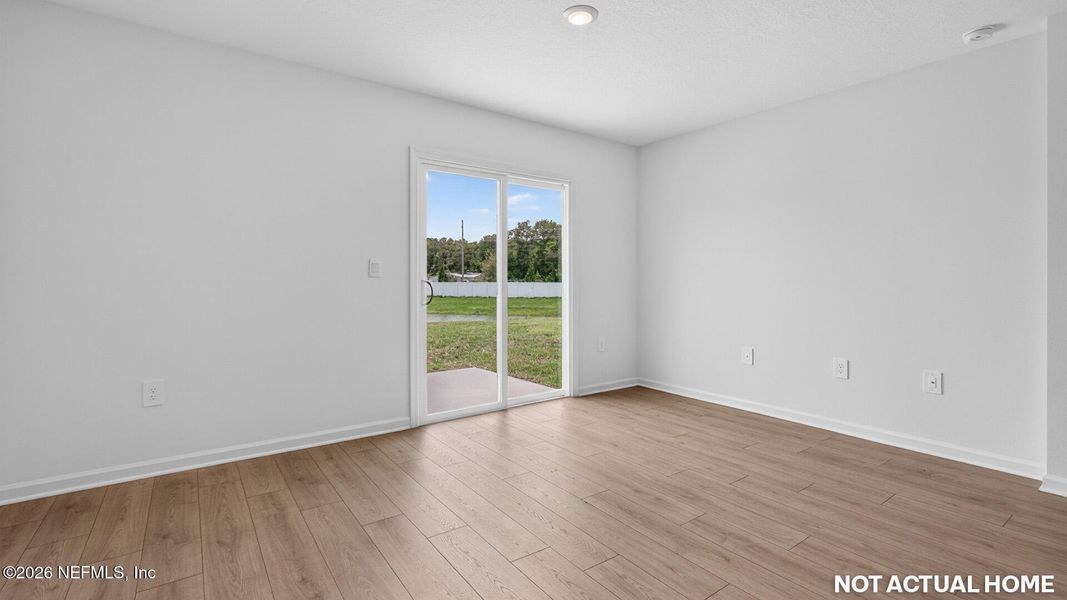 Spacious, unfurnished interior of a new home in Copes Landing, Jacksonville (Image 15).