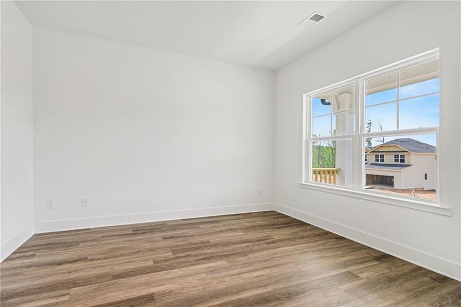 Spacious, unfurnished interior of a new home in Thunder Ridge, Dawsonville (Image 16).