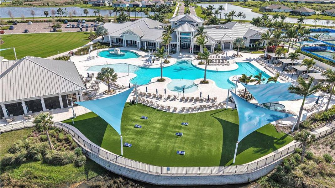 Community amenities in , Parrish (Image 75).