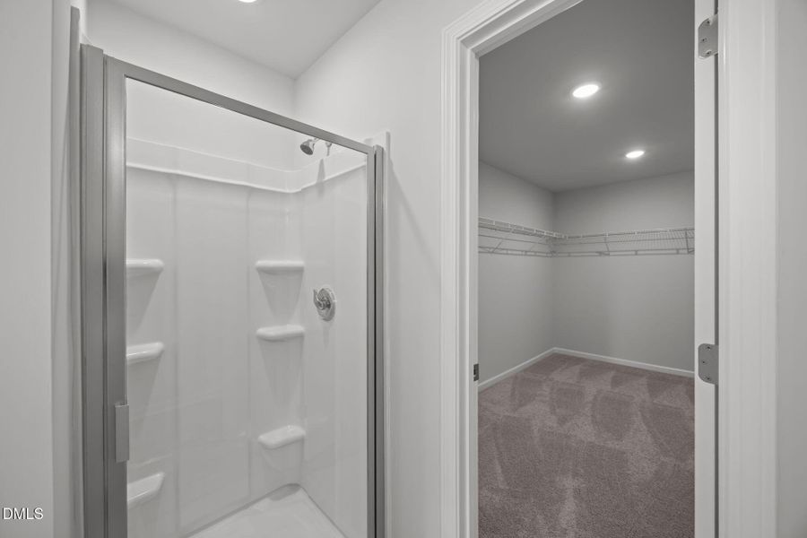 Owners Suite Bathroom pic 3