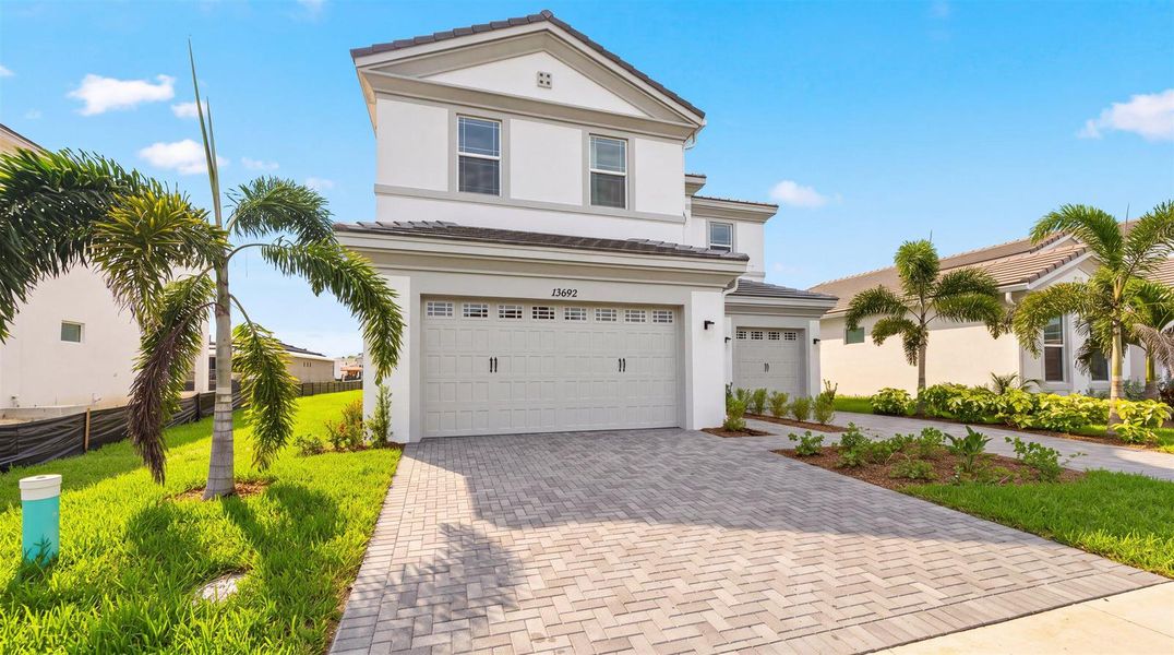 03-13692 Century Oak Cir 03-13692 Century Oak Cir