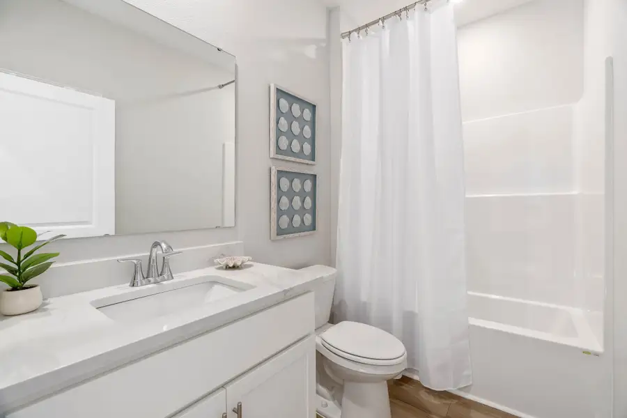 Representative furnished interior of a home built from the Miramar by Maronda Homes in Villa Pass, Groveland (Image 28).