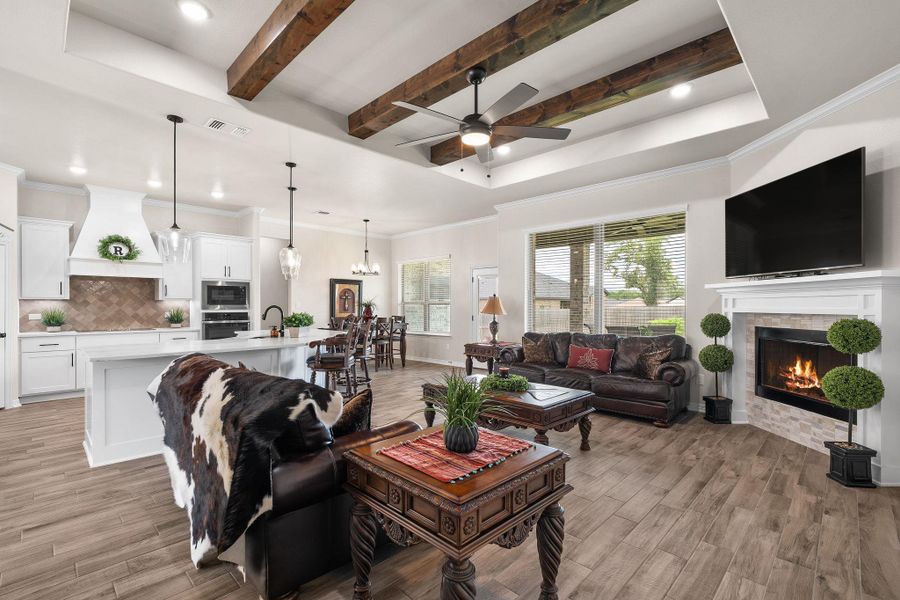 Furnished interior view inside a new home in , Temple (Image 18).