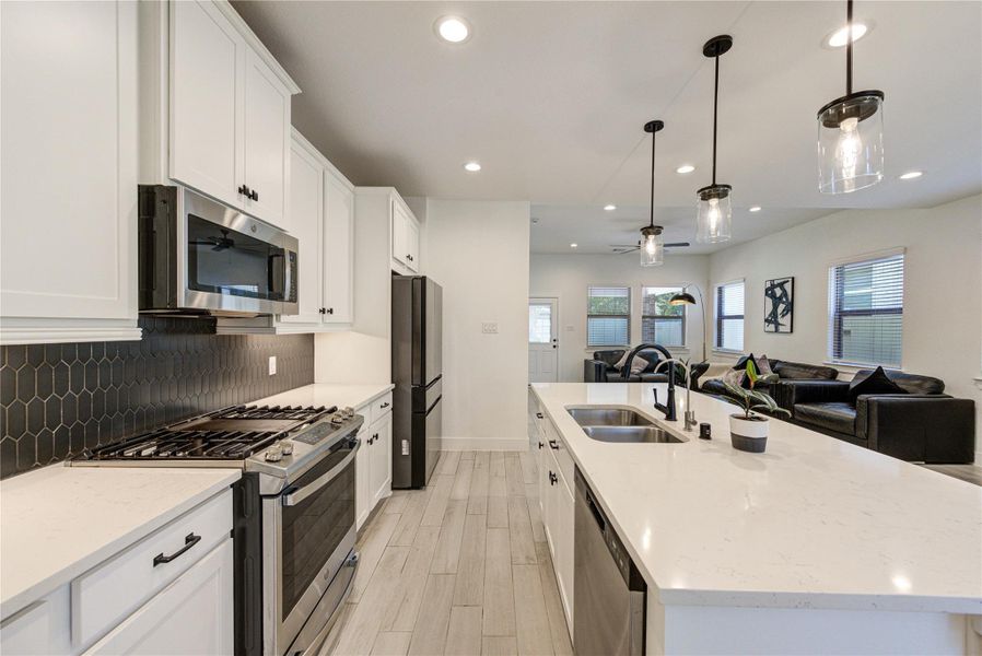 Furnished interior view inside a new home in Harper’s Preserve, Conroe (Image 28).