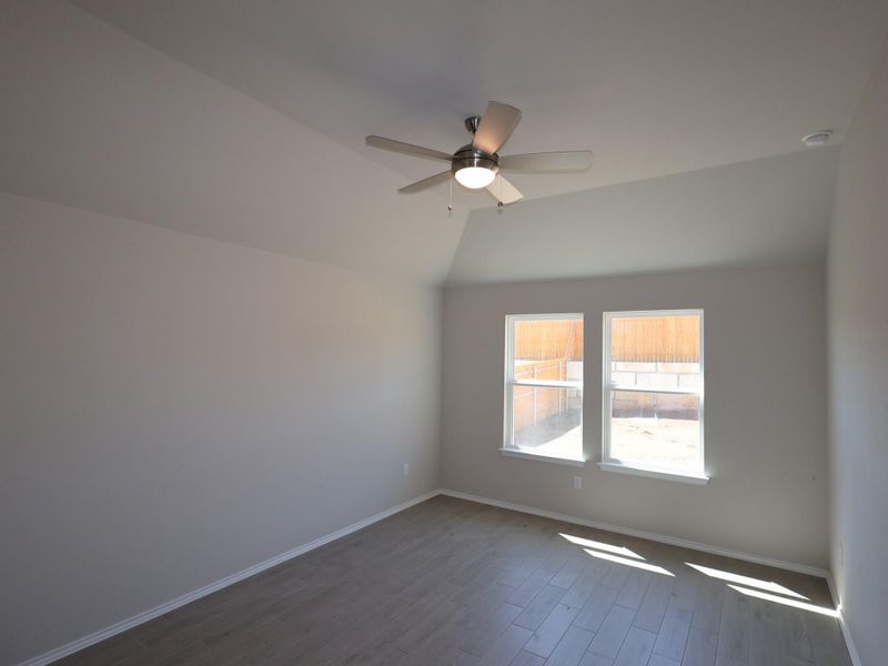 Spacious, unfurnished interior of a new home in Cascades at Onion Creek, Austin (Image 10).