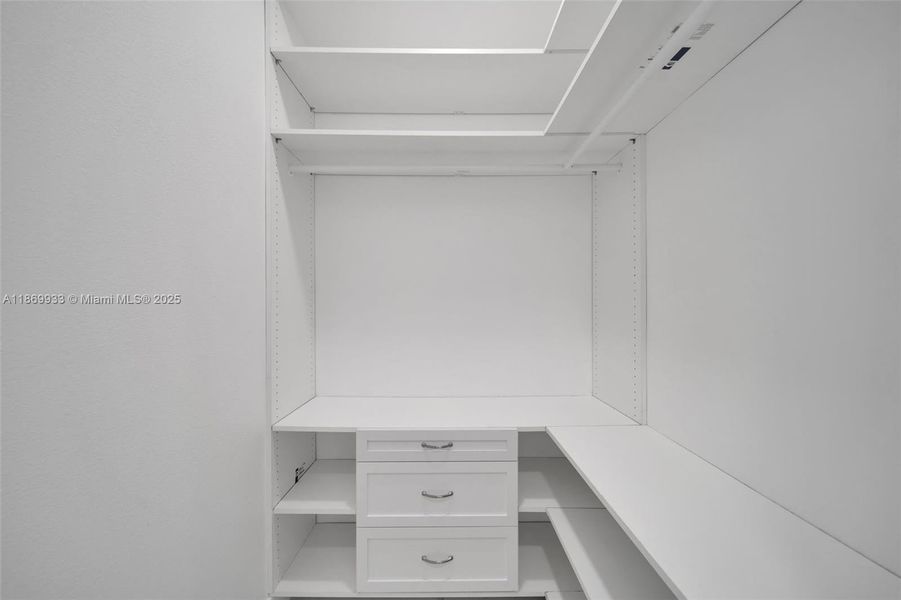 Image 46 of a home in .