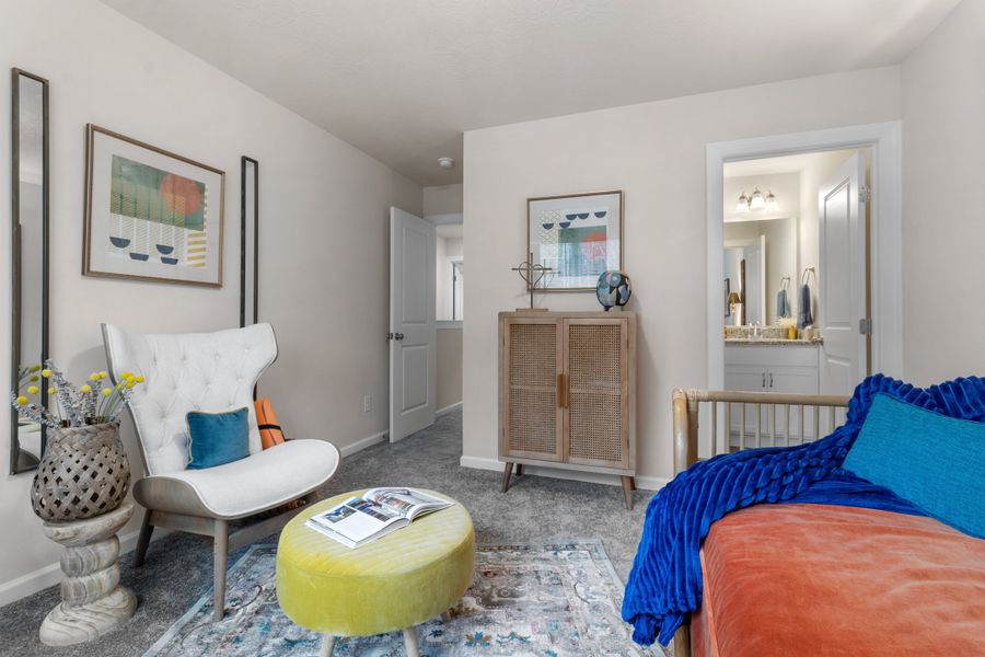 Furnished interior view inside a new home in Forrest Bluff Townhomes, North Augusta (Image 13).