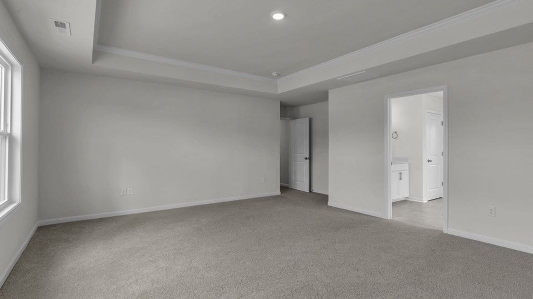 Spacious, unfurnished interior of a new home in Eagle Creek, Fuquay Varina (Image 23).
