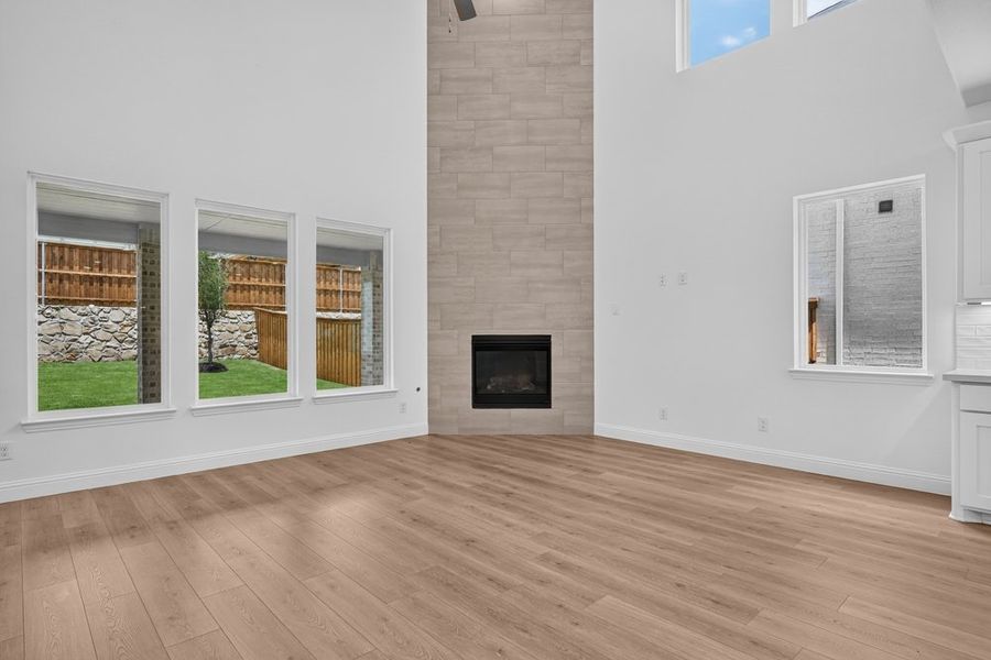 Spacious, unfurnished interior of a new home in Highland Lakes, McKinney (Image 11). Spacious, unfurnished interior of a new home in Highland Lakes, McKinney (Image 11).
