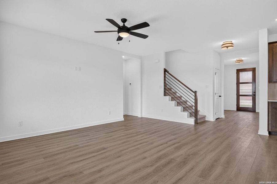 Spacious, unfurnished interior of a new home in Cordova Trails, Seguin (Image 34).