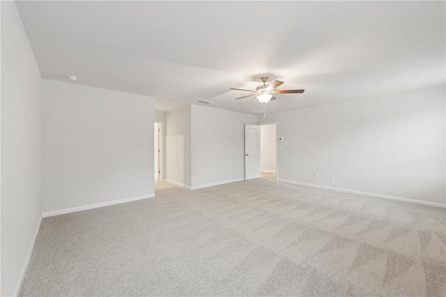 Spacious, unfurnished interior of a new home in Hamilton Lakes, Lawrenceville (Image 33). Spacious, unfurnished interior of a new home in Hamilton Lakes, Lawrenceville (Image 33).