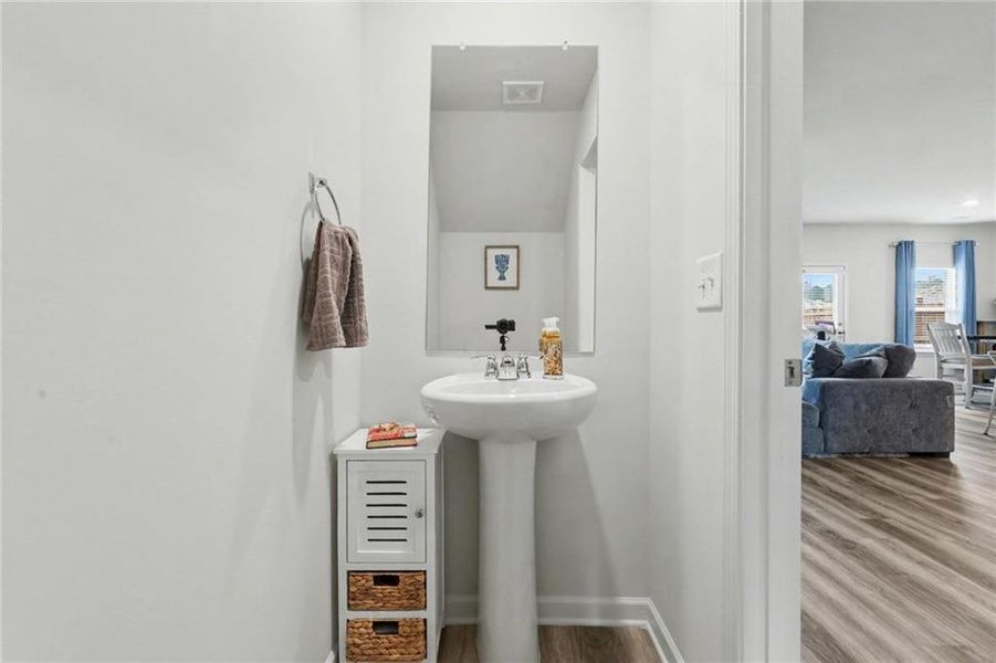 Furnished interior view inside a new home in , Villa Rica (Image 23).