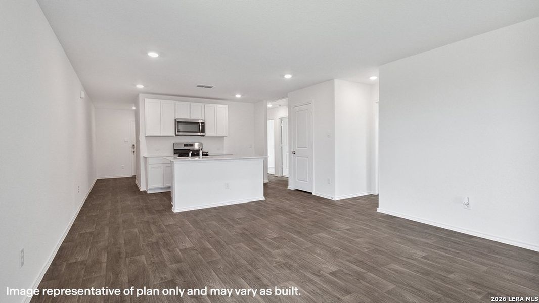 Spacious, unfurnished interior of a new home in High Garden, Comfort (Image 28). Spacious, unfurnished interior of a new home in High Garden, Comfort (Image 28).